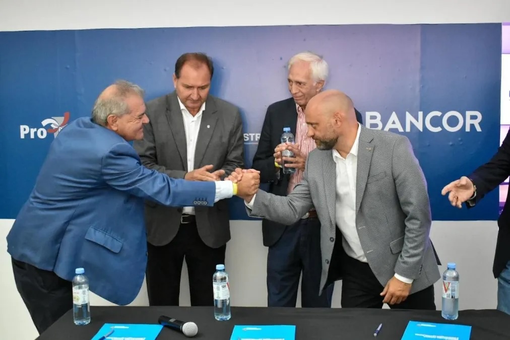 Reclaman al gobierno medidas  para mejorar competitividad logistica