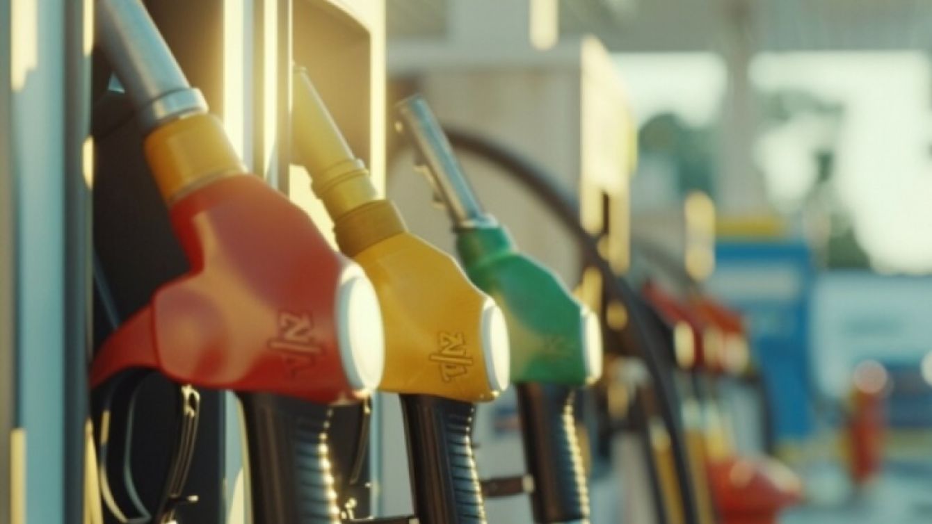 Las petroleras recalientan los surtidores y el gobierno espera la señal de YPF