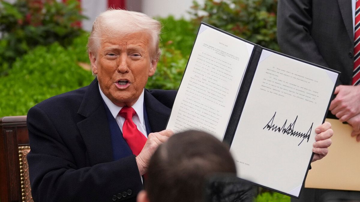 Trump desata una guerra comercial global y el campo estadounidense ya anticipa cierres de granjas