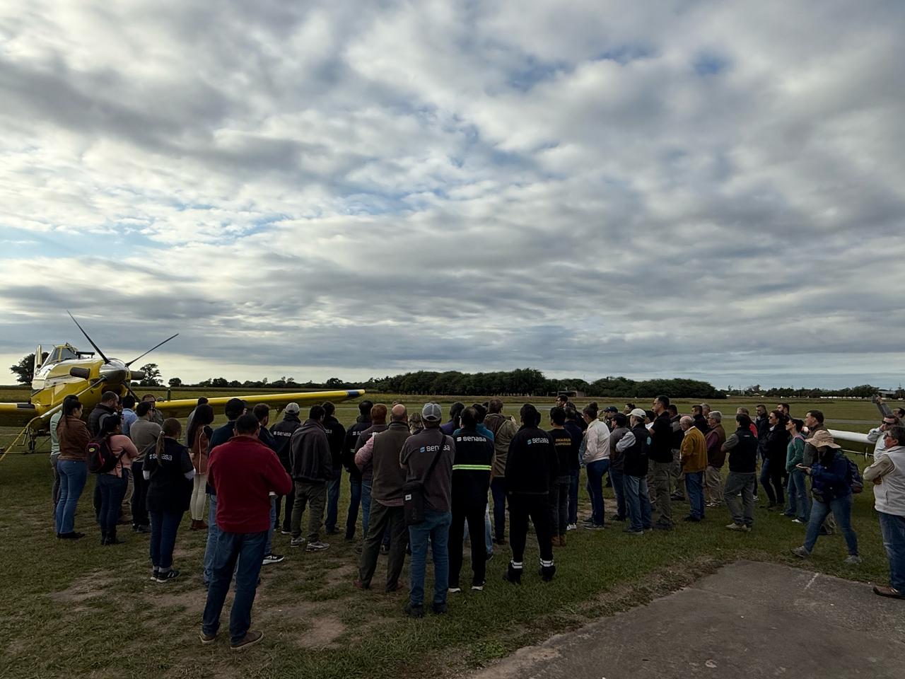Tucumán fue sede de un taller internacional sobre control aéreo de langostas