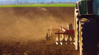 Mercados en movimiento: Asia y África lideran el nuevo mapa global de la maquinaria agrícola