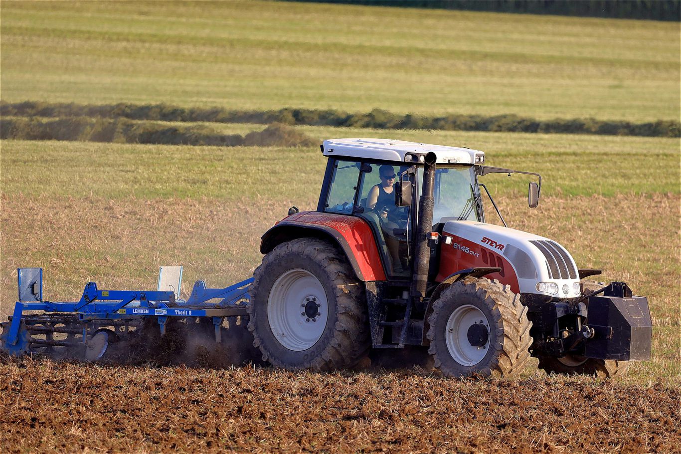 Iindustriales de maquinaria agrícola rechazan la apertura a importaciones usadas y alertan por su impacto local