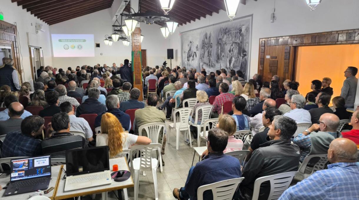 Preocupa la parálisis de obras en la Cuenca del Salado y crecen las protestas rurales
