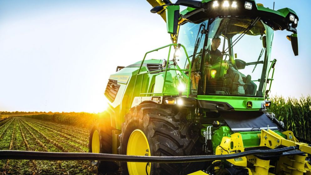 Forage Harvesters John Deere: Revolutionizing Harvesting and Crop Automation