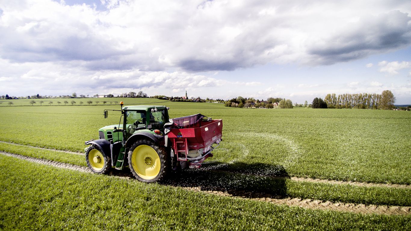 Urea's Surge: Retail Fertilizer Prices Hit Record Heights