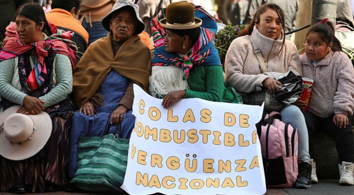 Huelgas y escasez de dlares disparan la inflacin en bolivia