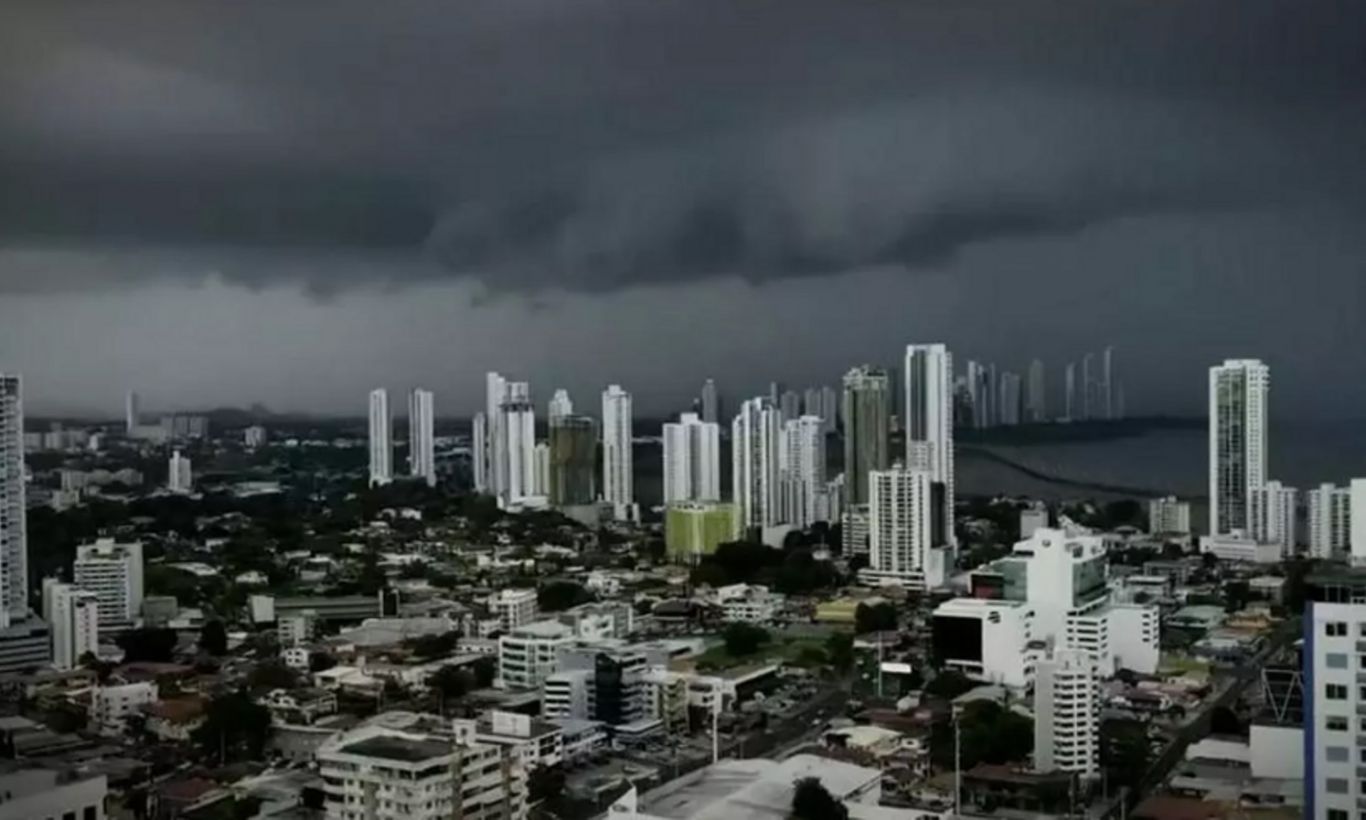 Panamá pronóstico clave: lluvias intermitentes y calor húmedo marcarán la jornada agrícola. 