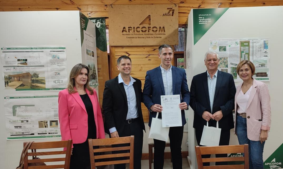 Paraguay y Argentina trazan una hoja de ruta conjunta para potenciar la industria forestal regional