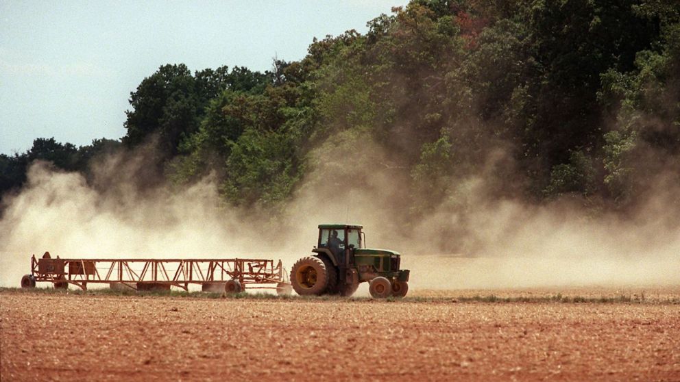 Heat Waves Hammer U.S. Crops Amid Erratic Weather