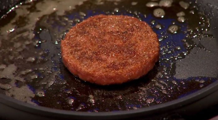 Lab-Grown Burger: Should It be served in restaurants?