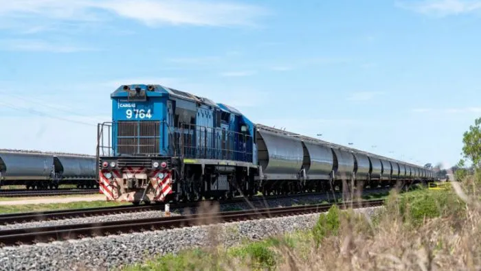 Belgrano Cargas suma 180 tolvas y aumenta en 400.000 toneladas su capacidad de transporte de granos